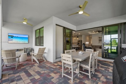 House in Ave Maria, Florida 2 bedrooms № 1801192 - photo 24