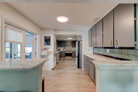 Купить виллу или дом в Ормонд-Бич, Флорида 6 комнат, 257.9м2, № 2391461 - фото 15