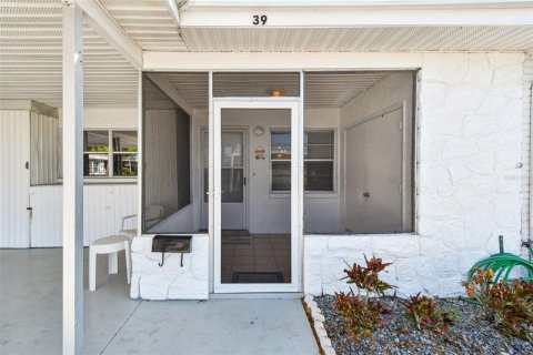 Villa ou maison à louer à Largo, Floride: 2 chambres, 71.35 m2 № 1615609 - photo 5