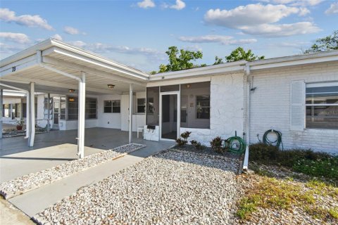 Villa ou maison à louer à Largo, Floride: 2 chambres, 71.35 m2 № 1615609 - photo 3