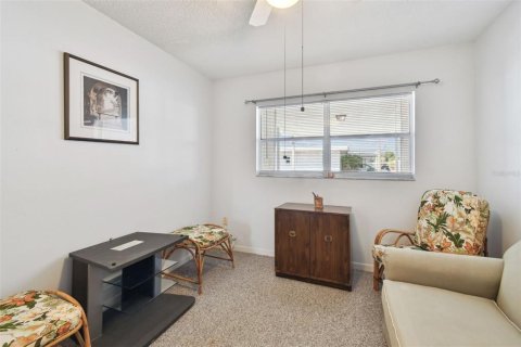 Villa ou maison à louer à Largo, Floride: 2 chambres, 71.35 m2 № 1615609 - photo 29