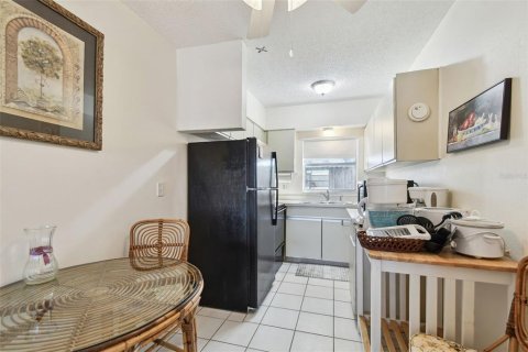 Villa ou maison à louer à Largo, Floride: 2 chambres, 71.35 m2 № 1615609 - photo 17