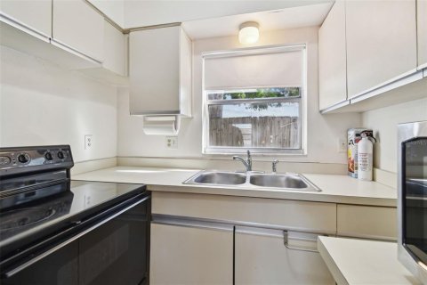 Villa ou maison à louer à Largo, Floride: 2 chambres, 71.35 m2 № 1615609 - photo 20