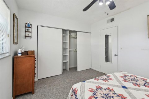 Villa ou maison à louer à Largo, Floride: 2 chambres, 71.35 m2 № 1615609 - photo 27