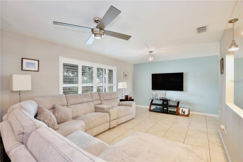 Casa en venta en Orlando, Florida, 3 dormitorios, 143.44 m2 № 1849574 - foto 4