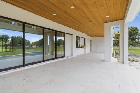 House in Sarasota, Florida 6 bedrooms, 423.17 sq.m. № 2211942 - photo 15