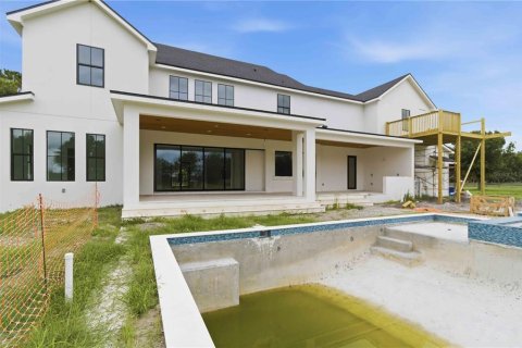 House in Sarasota, Florida 6 bedrooms, 423.17 sq.m. № 2211942 - photo 20