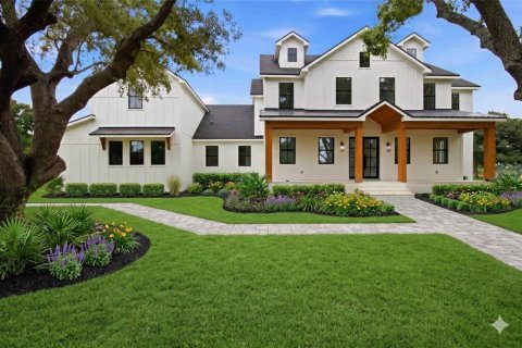 House in Sarasota, Florida 6 bedrooms, 423.17 sq.m. № 2211942