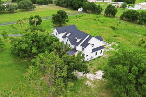 House in Sarasota, Florida 6 bedrooms, 423.17 sq.m. № 2211942 - photo 28
