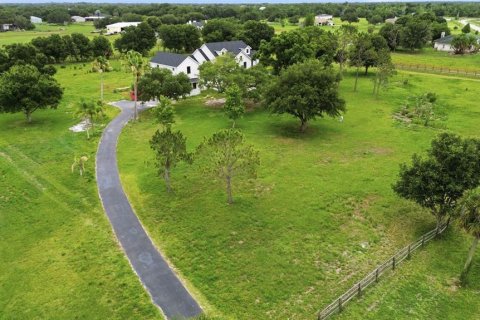House in Sarasota, Florida 6 bedrooms, 423.17 sq.m. № 2211942 - photo 23