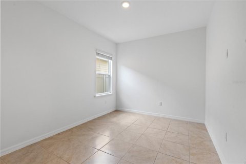 Casa en venta en Newberry, Florida, 6 dormitorios, 292.36 m2 № 1765248 - foto 22