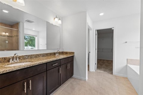 Casa en venta en Newberry, Florida, 6 dormitorios, 292.36 m2 № 1765248 - foto 15