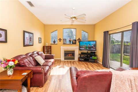 House in DeBary, Florida 3 bedrooms, 184.23 sq.m. № 1394062 - photo 19