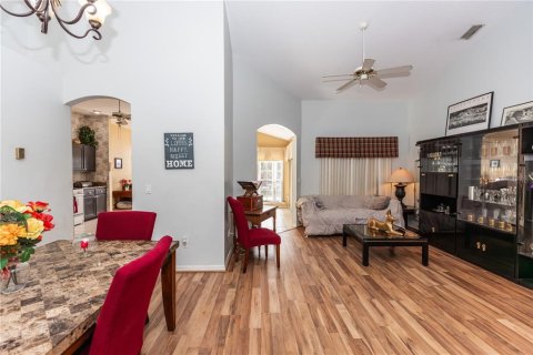 House in DeBary, Florida 3 bedrooms, 184.23 sq.m. № 1394062 - photo 3