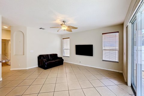 House in St. Lucie, Florida 5 bedrooms, 265.05 sq.m. № 2085047 - photo 20