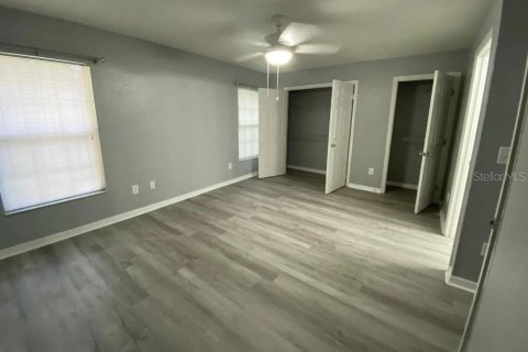Commercial property in Ocala, Florida 4 bedrooms, 231.88 sq.m. № 1518604 - photo 17