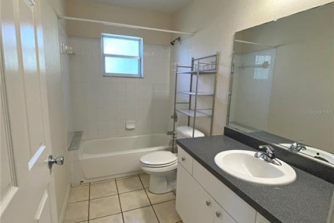 Commercial property in Ocala, Florida 4 bedrooms, 231.88 sq.m. № 1518604 - photo 6