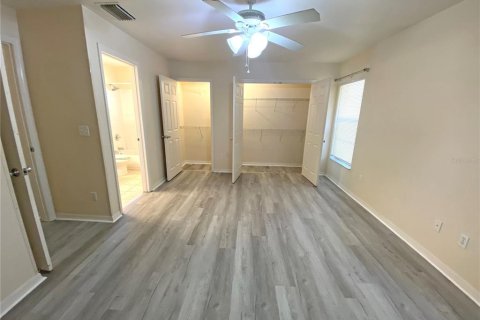 Commercial property in Ocala, Florida 4 bedrooms, 231.88 sq.m. № 1518604 - photo 26