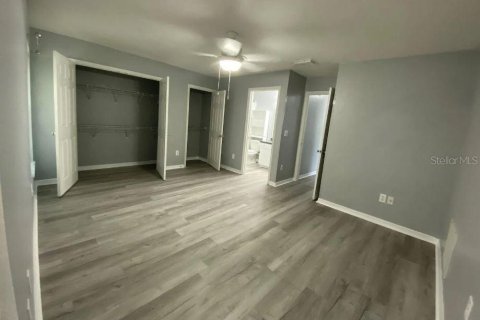 Commercial property in Ocala, Florida 4 bedrooms, 231.88 sq.m. № 1518604 - photo 15