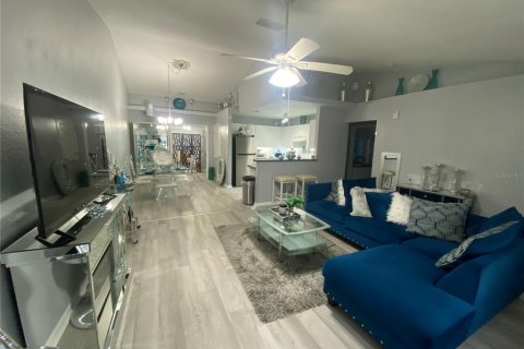 Commercial property in Ocala, Florida 4 bedrooms, 231.88 sq.m. № 1518604 - photo 12