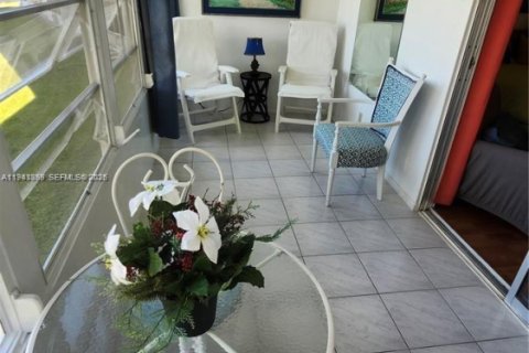 Copropriété à vendre à Deerfield Beach, Floride: 1 chambre, 68.56 m2 № 1999196 - photo 19
