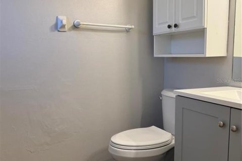 Adosado en venta en Gainesville, Florida, 2 dormitorios, 135.08 m2 № 2204403 - foto 6