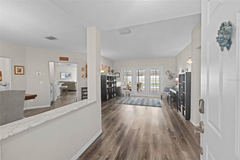 Villa ou maison à vendre à Odessa, Floride: 4 chambres, 231.42 m2 № 1885039 - photo 7