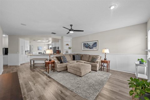 Villa ou maison à vendre à Odessa, Floride: 4 chambres, 231.42 m2 № 1885039 - photo 3