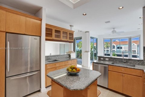 Adosado en alquiler en Pinecrest, Florida, 3 dormitorios, 261.52 m2 № 1962312 - foto 8
