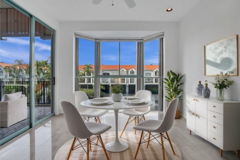 Adosado en alquiler en Pinecrest, Florida, 3 dormitorios, 261.52 m2 № 1962312 - foto 12