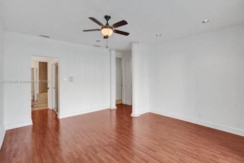 Adosado en alquiler en Pinecrest, Florida, 3 dormitorios, 261.52 m2 № 1962312 - foto 26