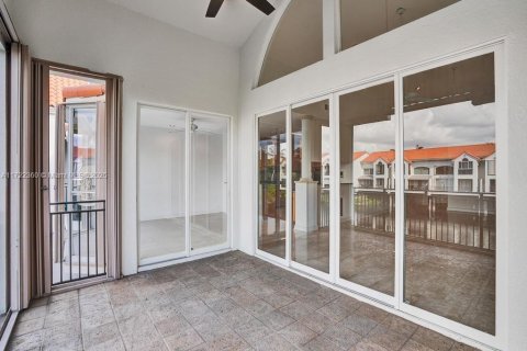 Adosado en alquiler en Pinecrest, Florida, 3 dormitorios, 261.52 m2 № 1962312 - foto 18