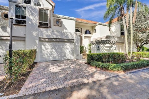 Adosado en alquiler en Pinecrest, Florida, 3 dormitorios, 261.52 m2 № 1962312 - foto 3