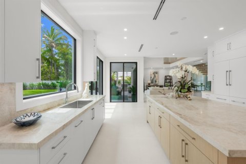 Casa en venta en Fort Lauderdale, Florida, 5 dormitorios, 426.89 m2 № 2176617 - foto 24