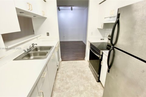 Купить кондоминиум в Авентура, Флорида 1 спальня, 67.82м2, № 1980150 - фото 8