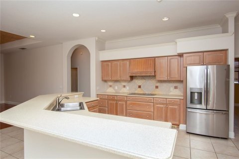 House in Bradenton, Florida 4 bedrooms, 285.49 sq.m. № 1914416 - photo 14