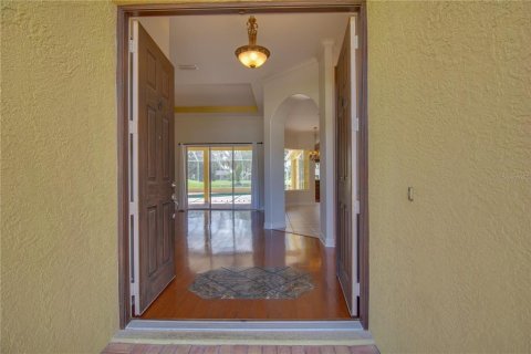 House in Bradenton, Florida 4 bedrooms, 285.49 sq.m. № 1914416 - photo 7