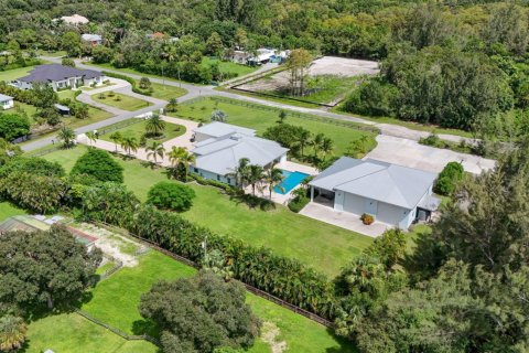 Villa ou maison à vendre à Jupiter, Floride: 6 chambres, 380.99 m2 № 2420671 - photo 6
