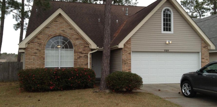 House in Fort Walton Beach, Florida 3 bedrooms, 212.19 sq.m. № 562673