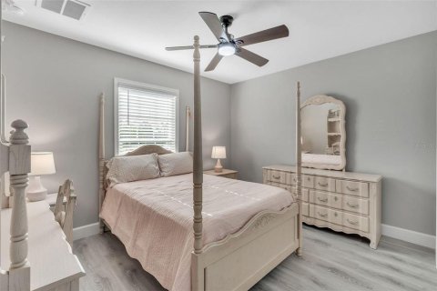 House in Port Charlotte, Florida 4 bedrooms, 168.8 sq.m. № 1884154 - photo 5
