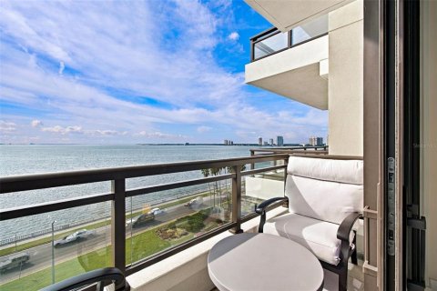 Copropriété à vendre à Tampa, Floride: 2 chambres, 202.99 m2 № 2427656 - photo 17