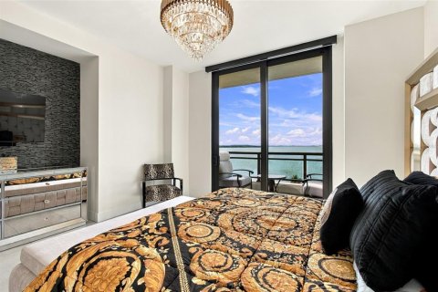 Copropriété à vendre à Tampa, Floride: 2 chambres, 202.99 m2 № 2427656 - photo 16
