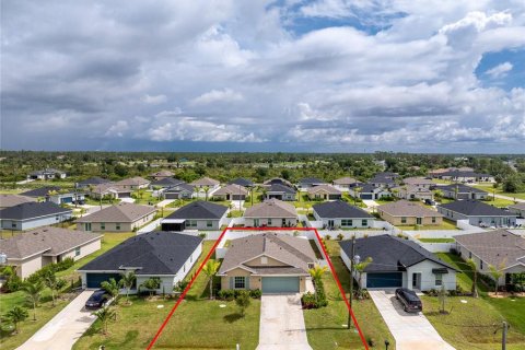 Casa en venta en Rotonda, Florida, 4 dormitorios, 166.39 m2 № 1819423 - foto 2