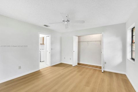 House in Boca Raton, Florida 2 bedrooms, 147.34 sq.m. № 1854842 - photo 25