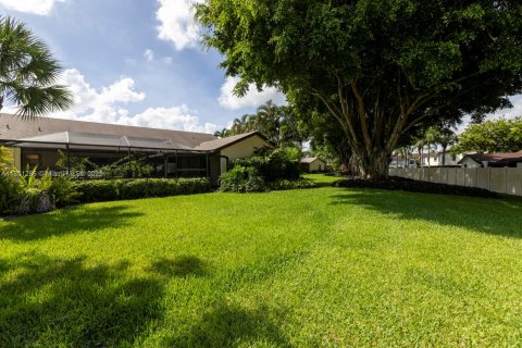 House in Boca Raton, Florida 2 bedrooms, 147.34 sq.m. № 1854842 - photo 11