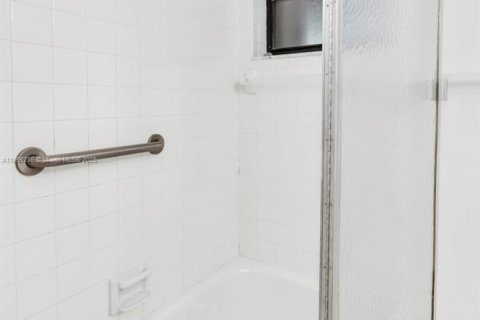 House in Boca Raton, Florida 2 bedrooms, 147.34 sq.m. № 1854842 - photo 28