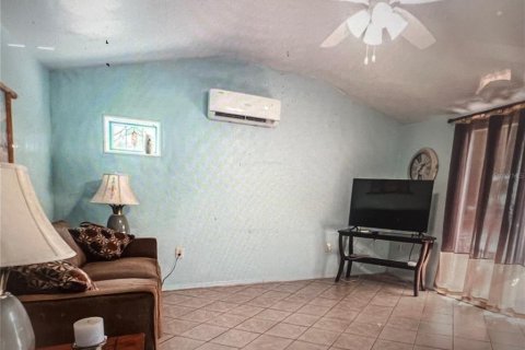 Casa en venta en Tarpon Springs, Florida, 5 dormitorios, 315.03 m2 № 2425538 - foto 26