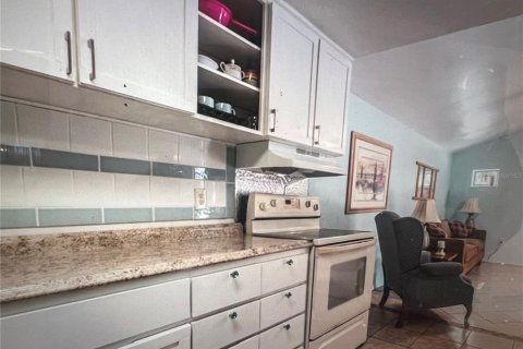 Casa en venta en Tarpon Springs, Florida, 5 dormitorios, 315.03 m2 № 2425538 - foto 25