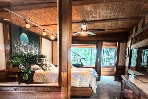 Casa en venta en Tarpon Springs, Florida, 5 dormitorios, 315.03 m2 № 2425538 - foto 18