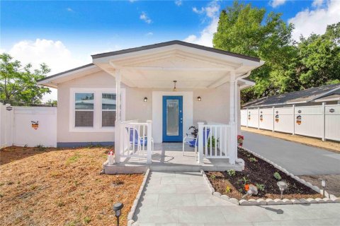 Casa en Winter Haven, Florida 3 dormitorios, 101.08 m2 № 2131641